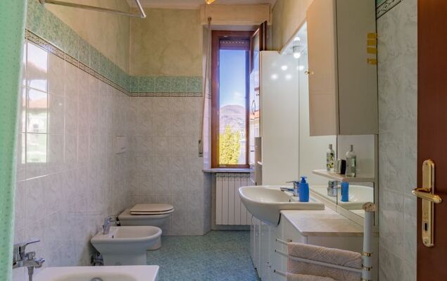 Valentina - Photo 31