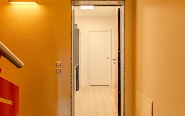Garden Apartment - Photo 12